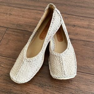 Giorgio Armani made in Italy Woven shaded leather loafers